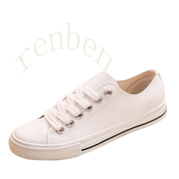 Neue heiße ankommende Frauen Schuhe Casual Canvas Schuhe